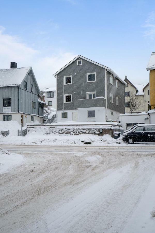 Modern Apartment Tromso Exterior photo
